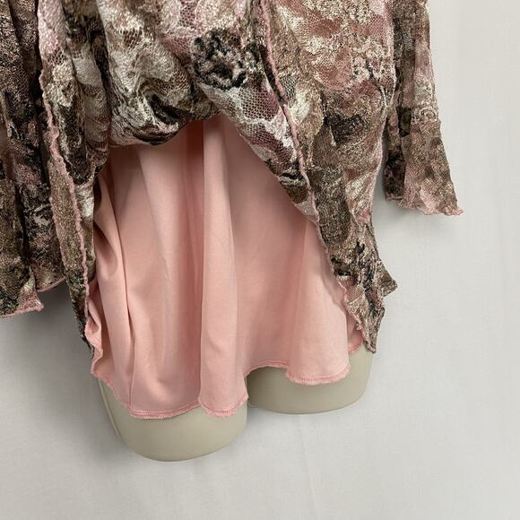 Dressbarn Top 1X Pink Floral Lace Bell Sleeve Sheer Layers Fairy Grunge Vtg Y2K - Picture 4 of 14